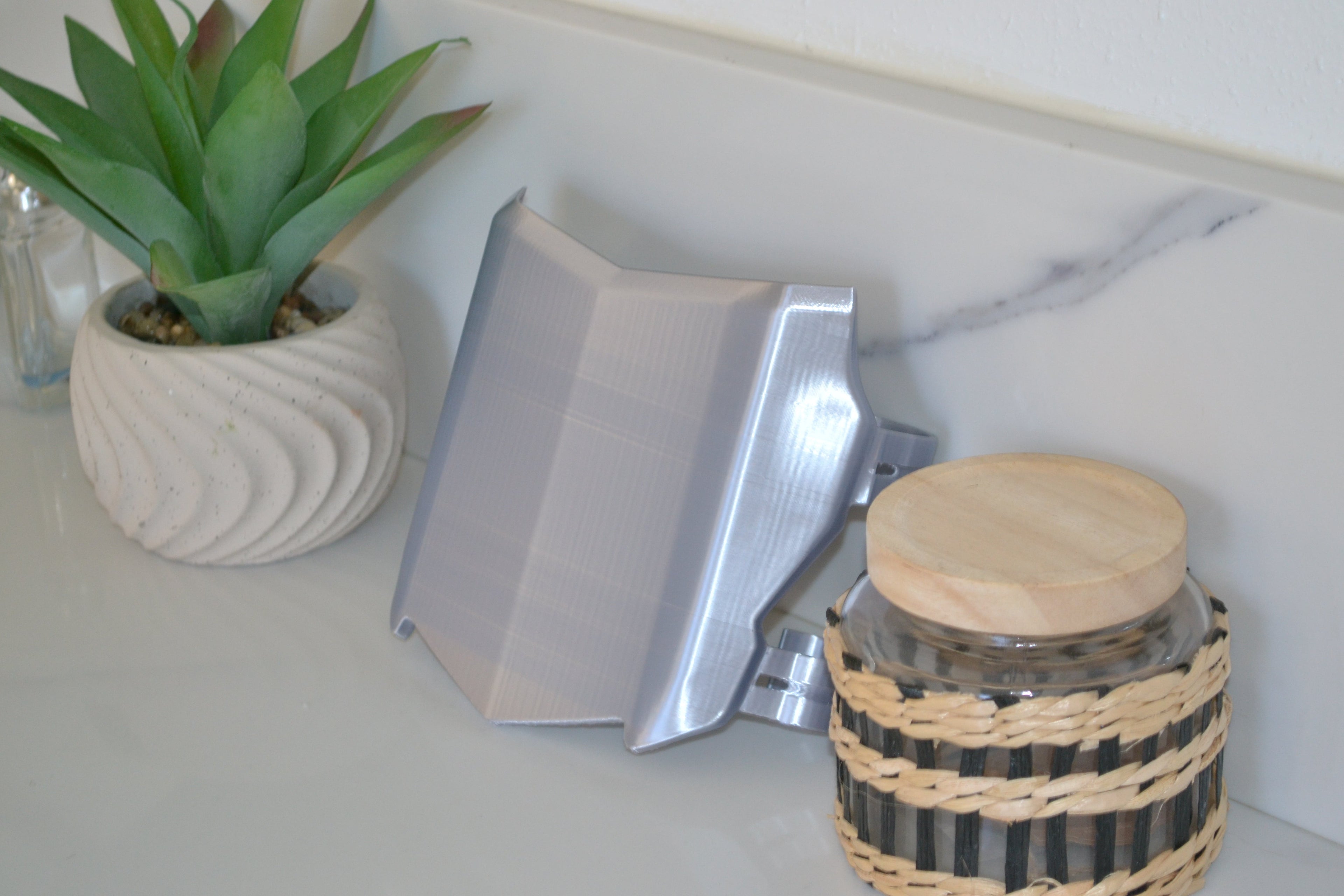 “MotoCutz” Front Plate